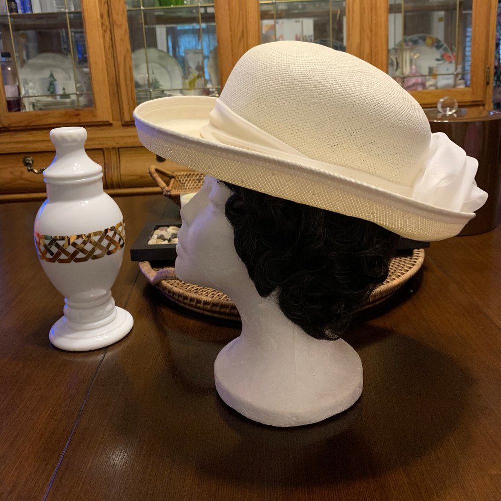 Hat - Picture 3 of 4